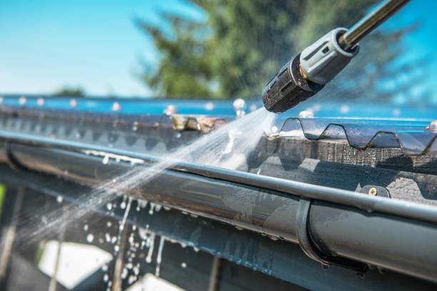 Why Choose Our Certified Pressure Washing Experts for Your Project Needs in Kingsland, TX?